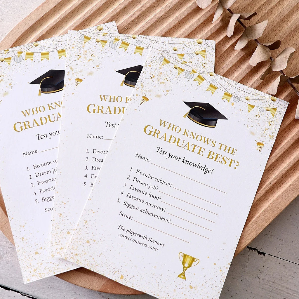 Graduation Party Tabletop Game Set – Bunting, Hats & Trophies Party Game Set Qme