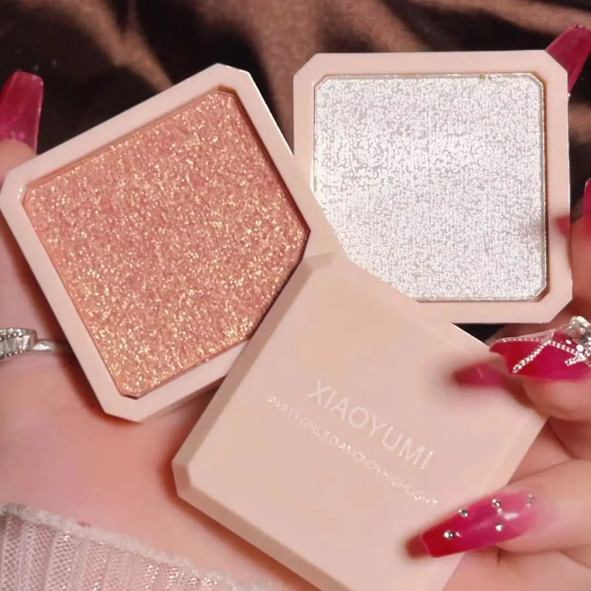 Two-Tone High-Gloss Face & Eye Palette – Sparkling Glow Face & Eye Palette Qme