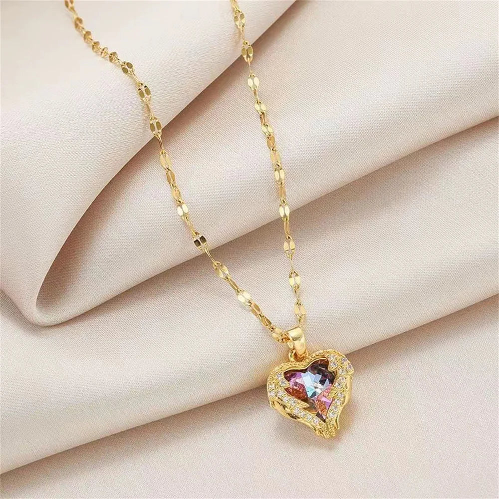 Blue Purple Crystal Ocean Heart Necklace – Sparkling Luxury Crystal Pendant Necklace Qme