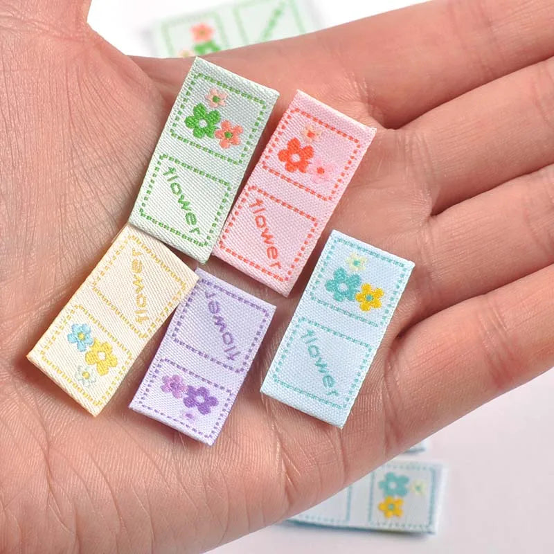 Mini Flower Embroidery Labels for DIY Sewing & Crafts – 50pcs Embroidery Sewing Labels Qme