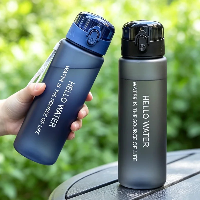 Matte Frosted Sports Water Bottle 780ml Flip Top Leak Proof Sports Water Bottle Qme