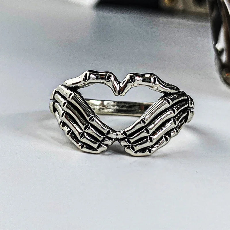 Gothic Skeleton Five Claw Palm Ring – Hip Hop Punk Style Gothic Palm Ring Qme 2
