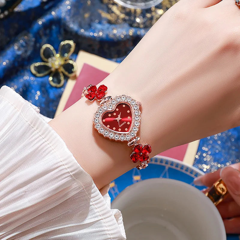 Women's Heart-Shaped Quartz Bracelet Watch – 6 Colors Bracelet Watch Qme