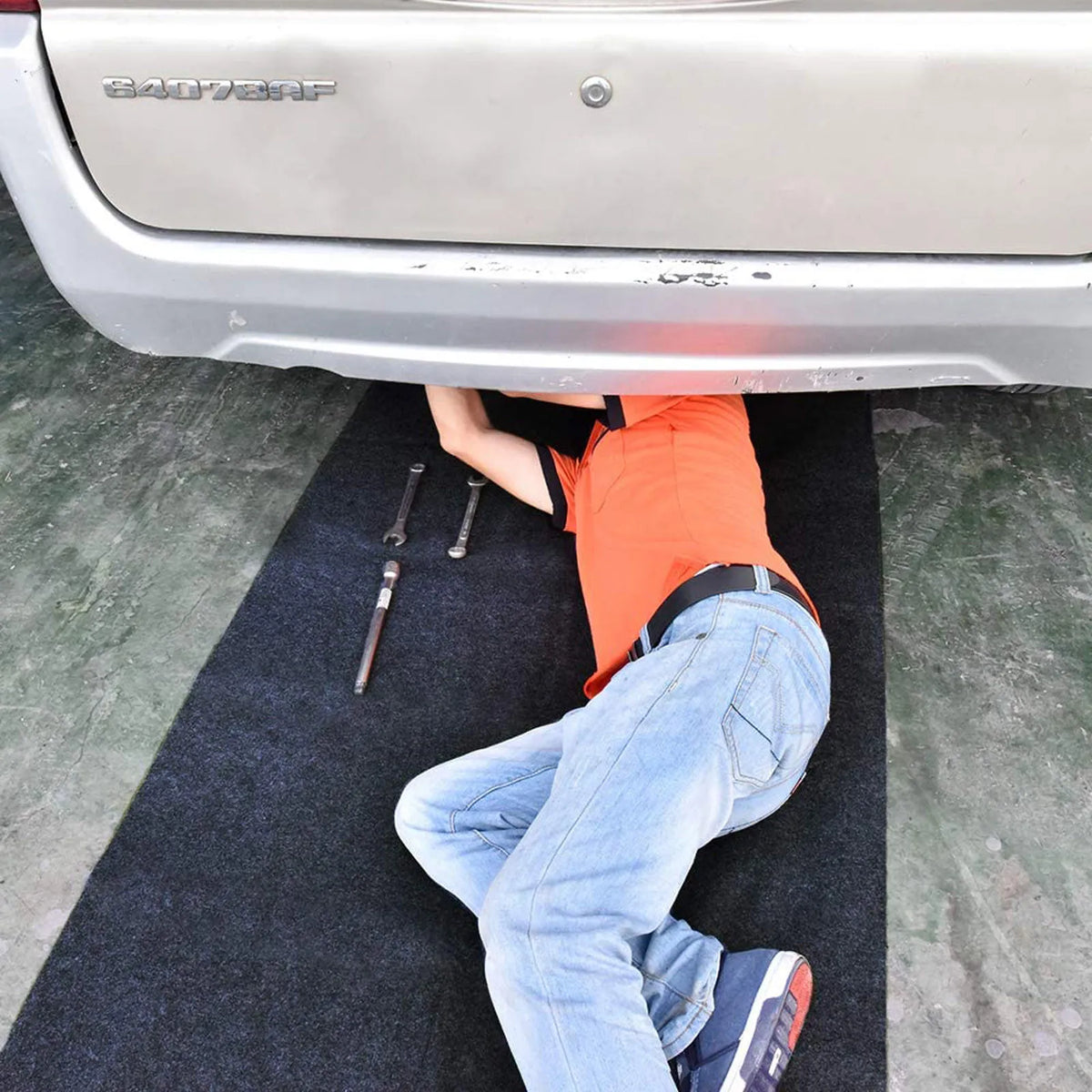 Absorbent Car Maintenance Mat – Soft Padded Floor Mat 36"x60" Car Maintenance Mat Qme