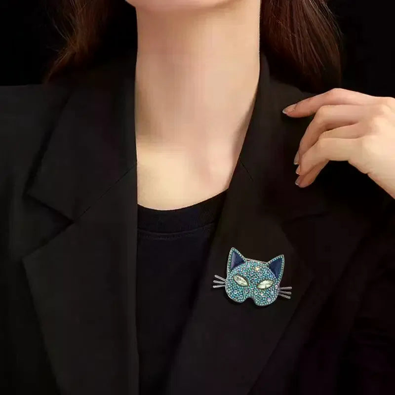 Sparkling Cat Head Brooch | Rhinestone Kitty Lapel Pin, 4 Colors Lapel Pin Brooch Qme