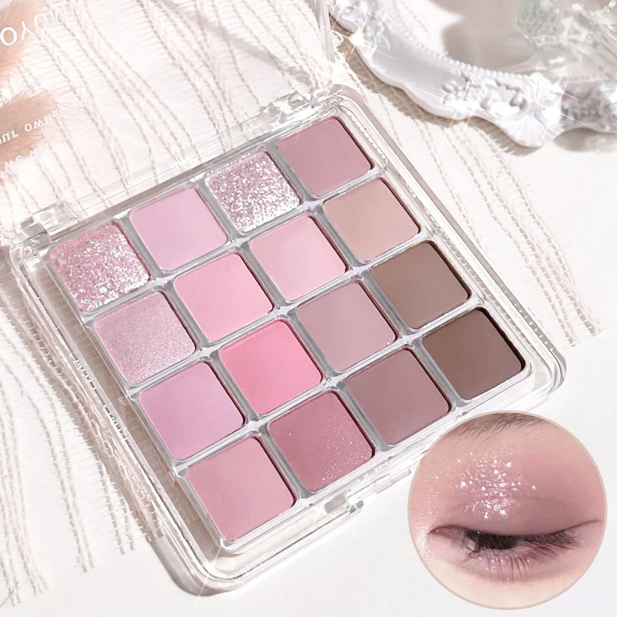 16-Shade Eyeshadow Palette – Glitter, Matte & Shimmer Finishes Eyeshadow Palette Qme