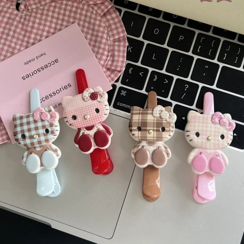Hello Kitty Checkered Hair Clip – Cute Acrylic Accessory Hair Clip Qme