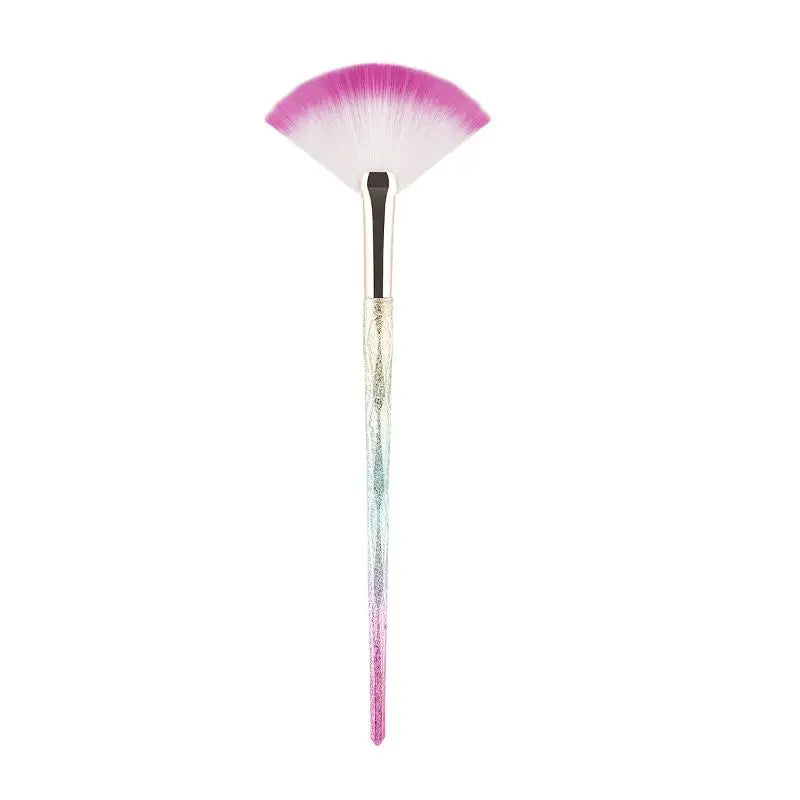 Fan-Shaped Highlighter Makeup Brush – Soft Synthetic Blush Makeup Brush Qst Pink