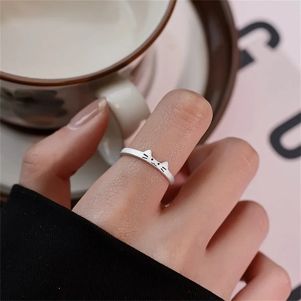 Cute Cat & Dog Couple Ring – Animal Statement Ring for Women & Men Animal Couple Ring Qme