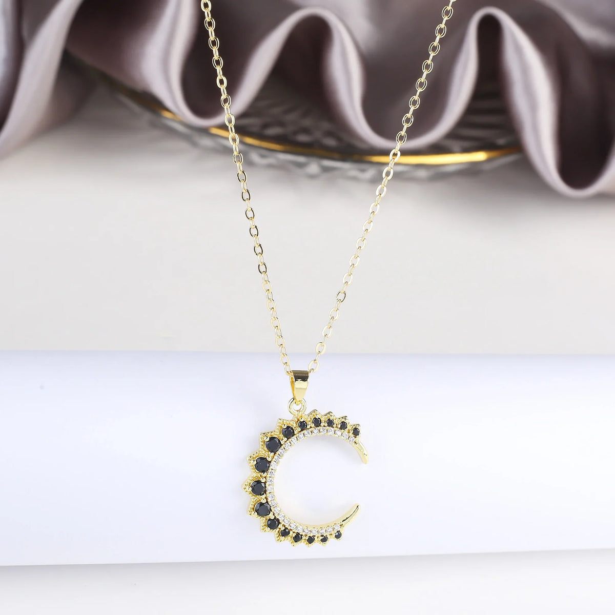 Cubic Zirconia C-Shape Adjustable Pendant Necklace | 3 Colors Pendant Necklace Qme Black 50cm