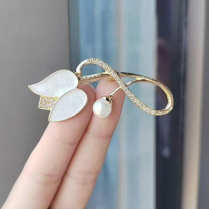 Rose Crystal Pearl Brooch | Elegant Floral Lapel Pin Floral Lapel Brooch Qme