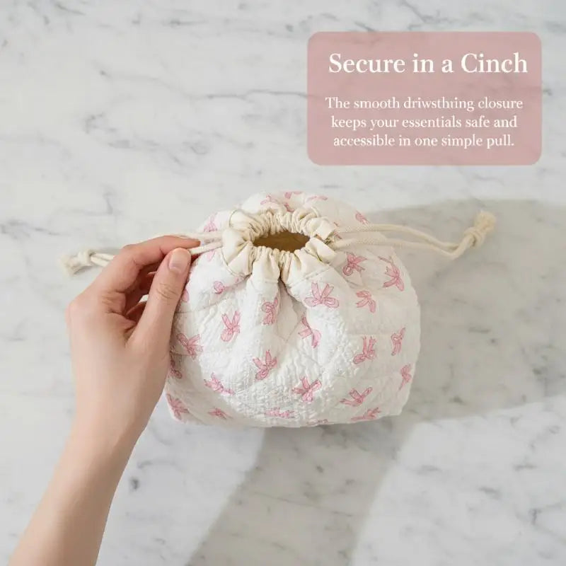 Quilted Drawstring Cosmetic Pouch – Pink Bow Pattern Cosmetic Pouch Qme