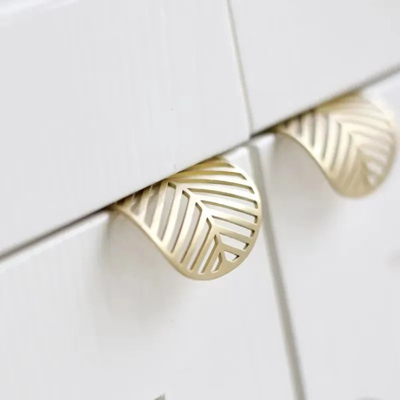 Leaf-Shaped Brass Drawer Knob | Modern Furniture Handle Cabinet Drawer Knob Qme