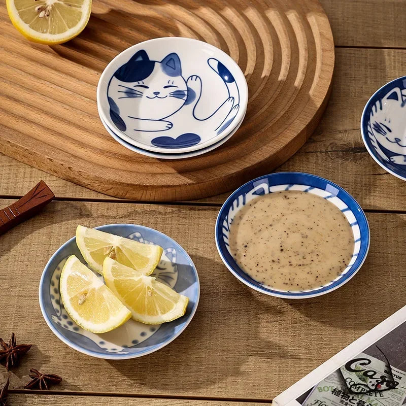 Japanese Ceramic Sauce Dish & Sushi Plate – Cute Lucky Cat Design Ceramic Sauce Dish Qme