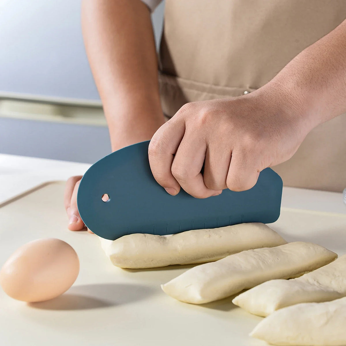 Silicone Dough Scraper & Bench Cutter | Multipurpose Baking Tool Silicone Dough Scraper Qme