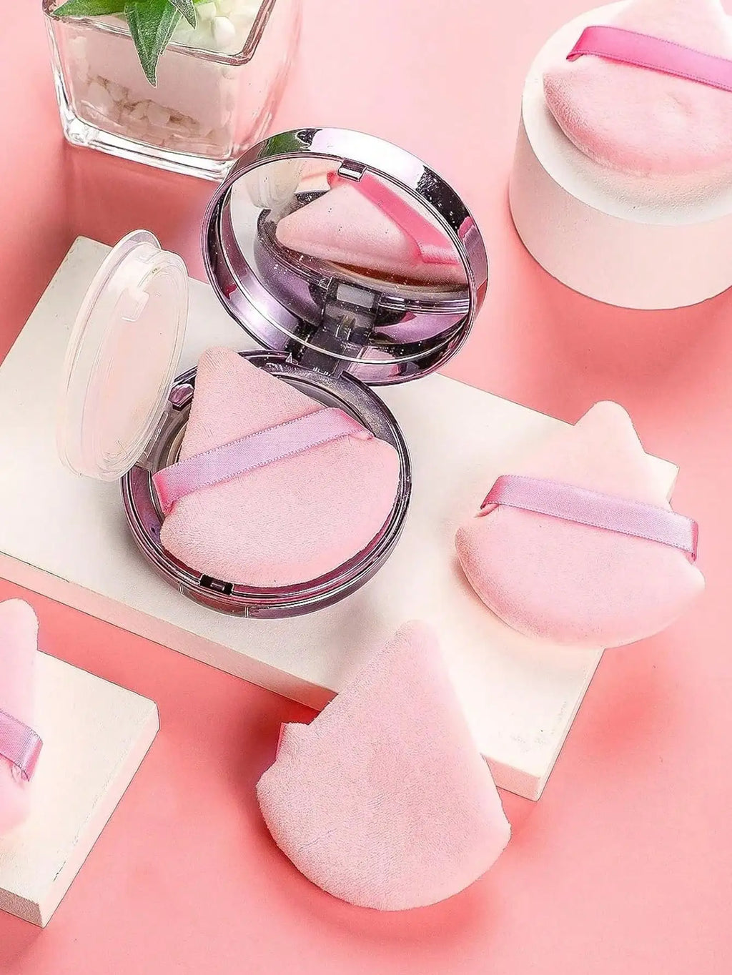 Triangular Powder Puff – Reusable Makeup Tool | Qme Makeup Applicator Puff Qme