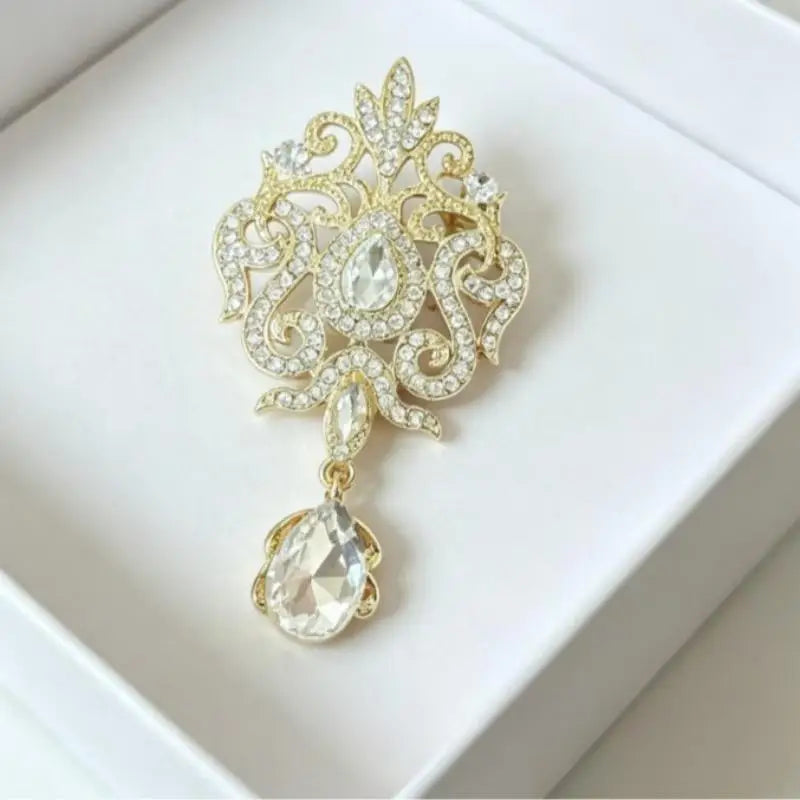 Vintage Crystal Brooch Pin – Gold & Silver Wedding Party Crystal Brooch Pin Qme