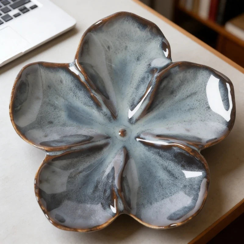 Retro Ceramic Petal Dipping Plate – Kiln-Baked, 13 Colors Ceramic Dipping Plate Qme