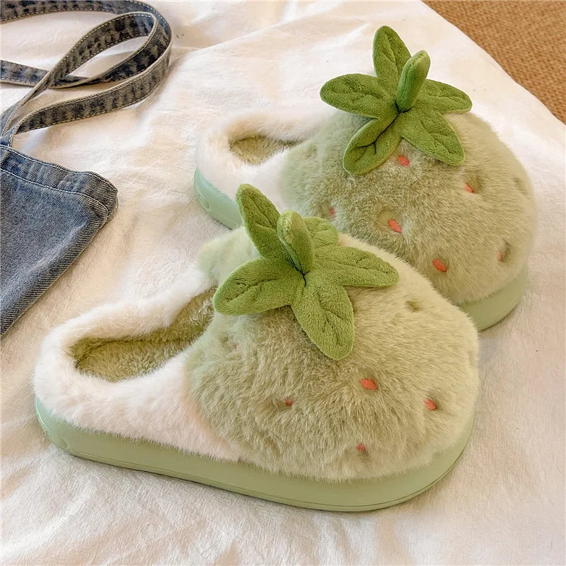 3D Strawberry Fluffy Plush Slippers – Women's Cozy Winter Slides Plush House Slippers Qst