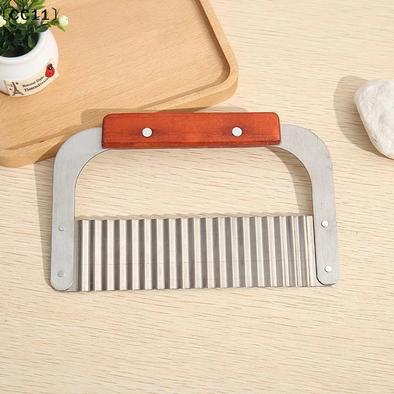 Stainless Steel Crinkle Wavy Potato & Vegetable Cutter Vegetable Crinkle Cutter Qme
