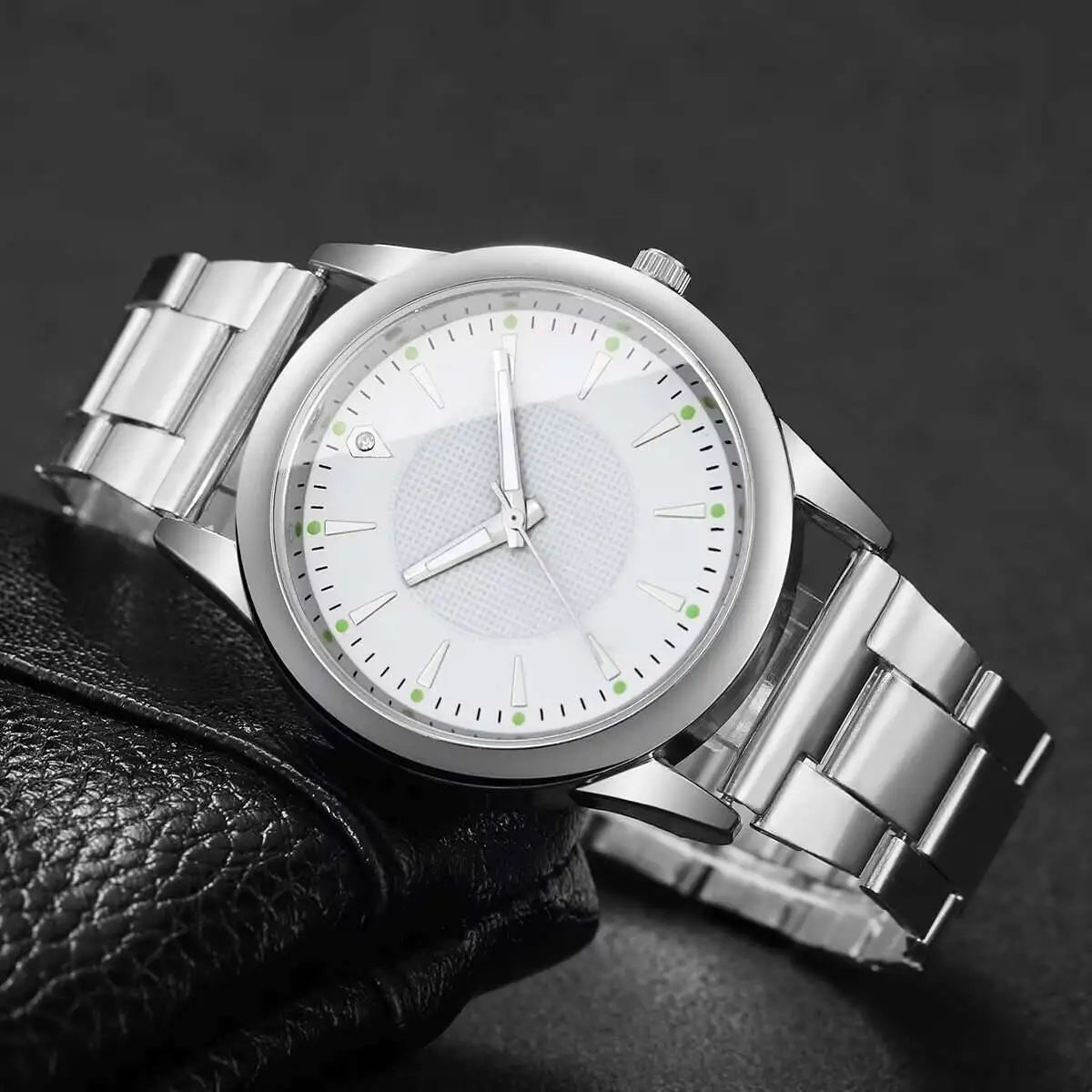 Men's Simple Dial Business Quartz Watch – 4 Colors Quartz Watch Qme