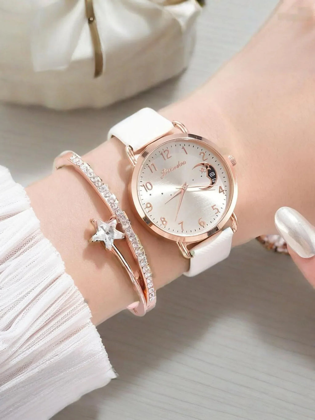 Women's Moon Pattern Digital Bracelet Watch | Qme – 4 Colors Fashion Bracelet Watch Qme White suit