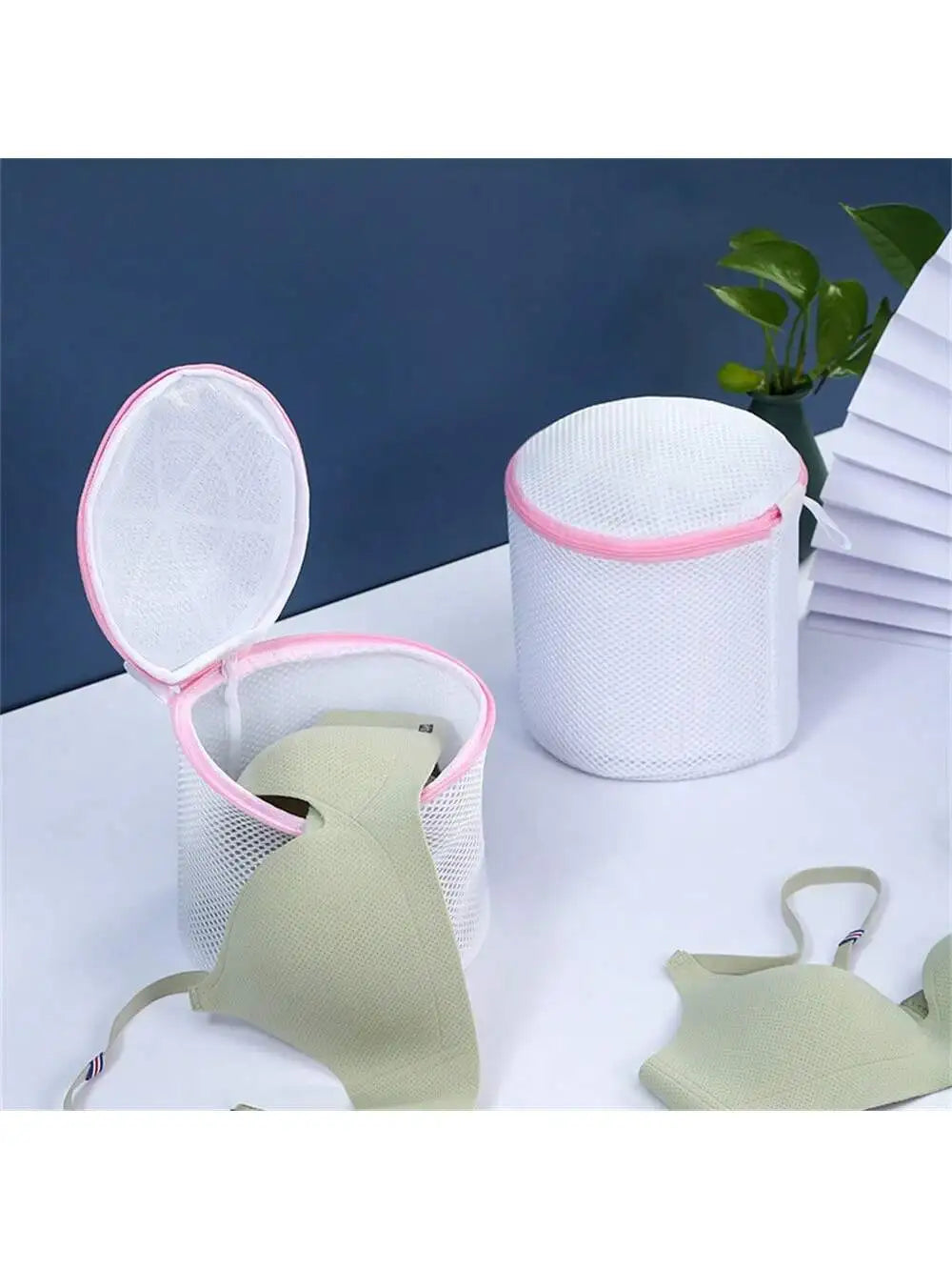Bra Laundry Wash Bag – Mesh Delicates Net Protector Laundry Wash Bag Qme