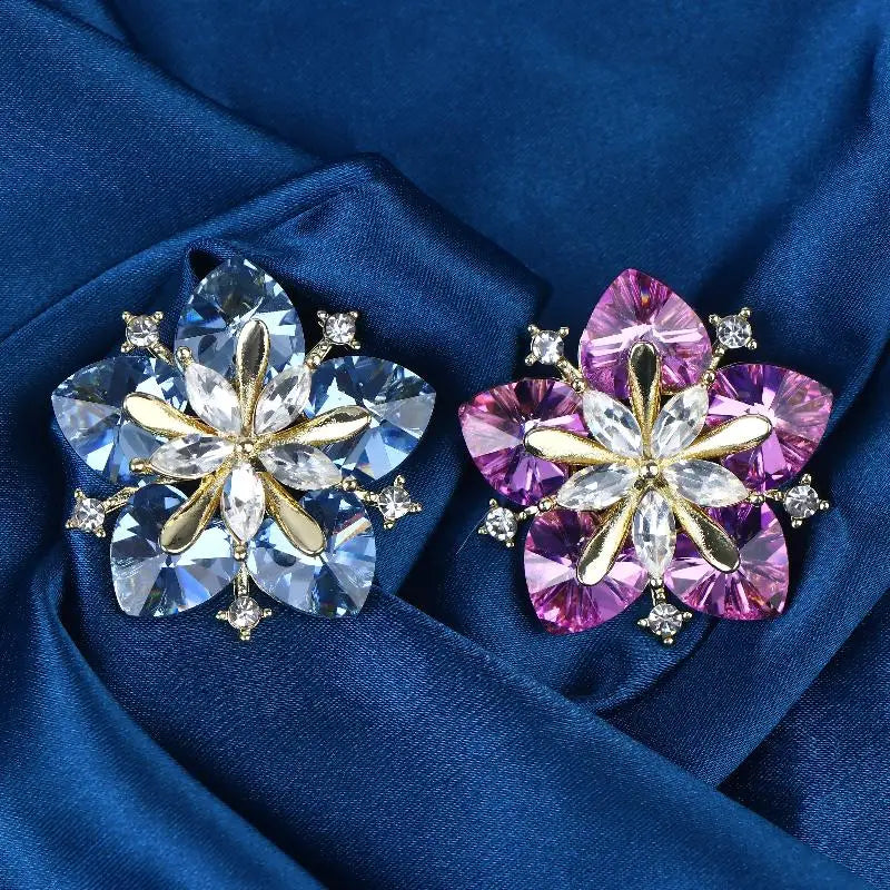 Crystal Peach Blossom Brooch – Shining Flower Lapel Pin Floral Brooch Pin Qme