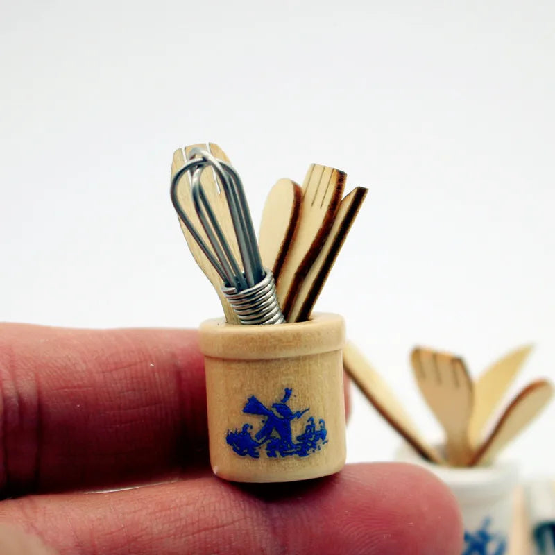 Miniature Dollhouse Wooden Kitchen Tools Set – Spatula & Fork Dollhouse Accessory Set Qme A