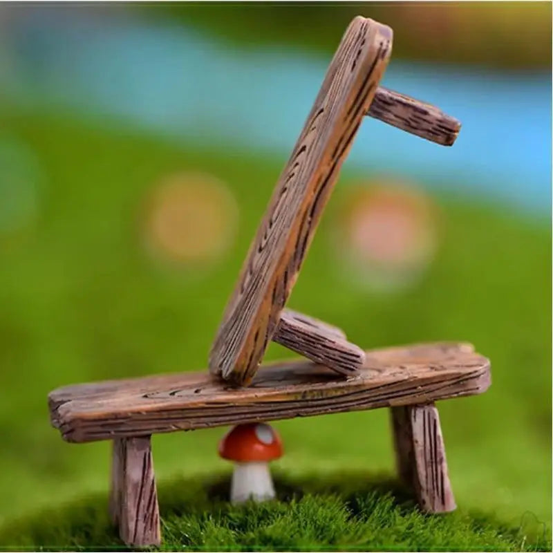 Mini Wooden Chair Pendant Moss Micro Landscape Resin Decor Resin Craft Pendant Qme