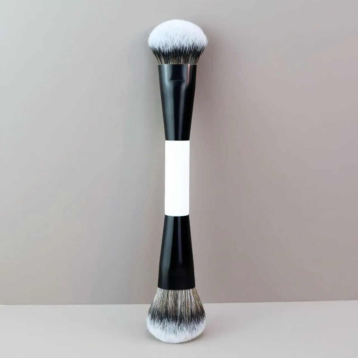 F4 Dual-Ended Foundation, Powder & Contour Face Brush Dual-Ended Face Brush Qme