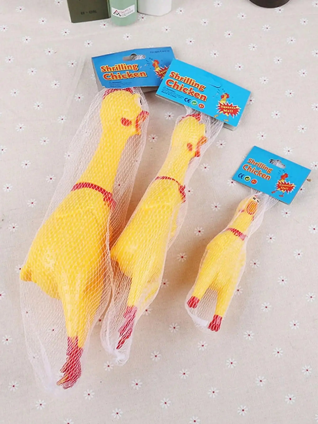 Screaming Chicken Squeeze Toy – Funny Novelty Prank Gift Novelty Squeeze Toy Qme