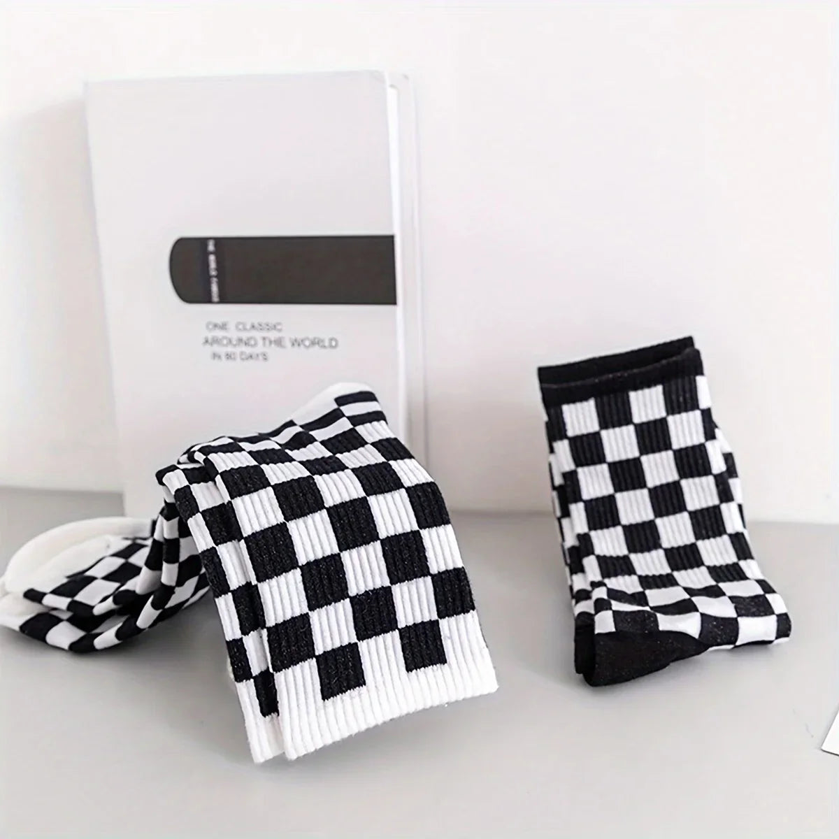 Black White Checkerboard Crew Socks – 2 Pairs, Unisex Novelty Crew Socks Qme