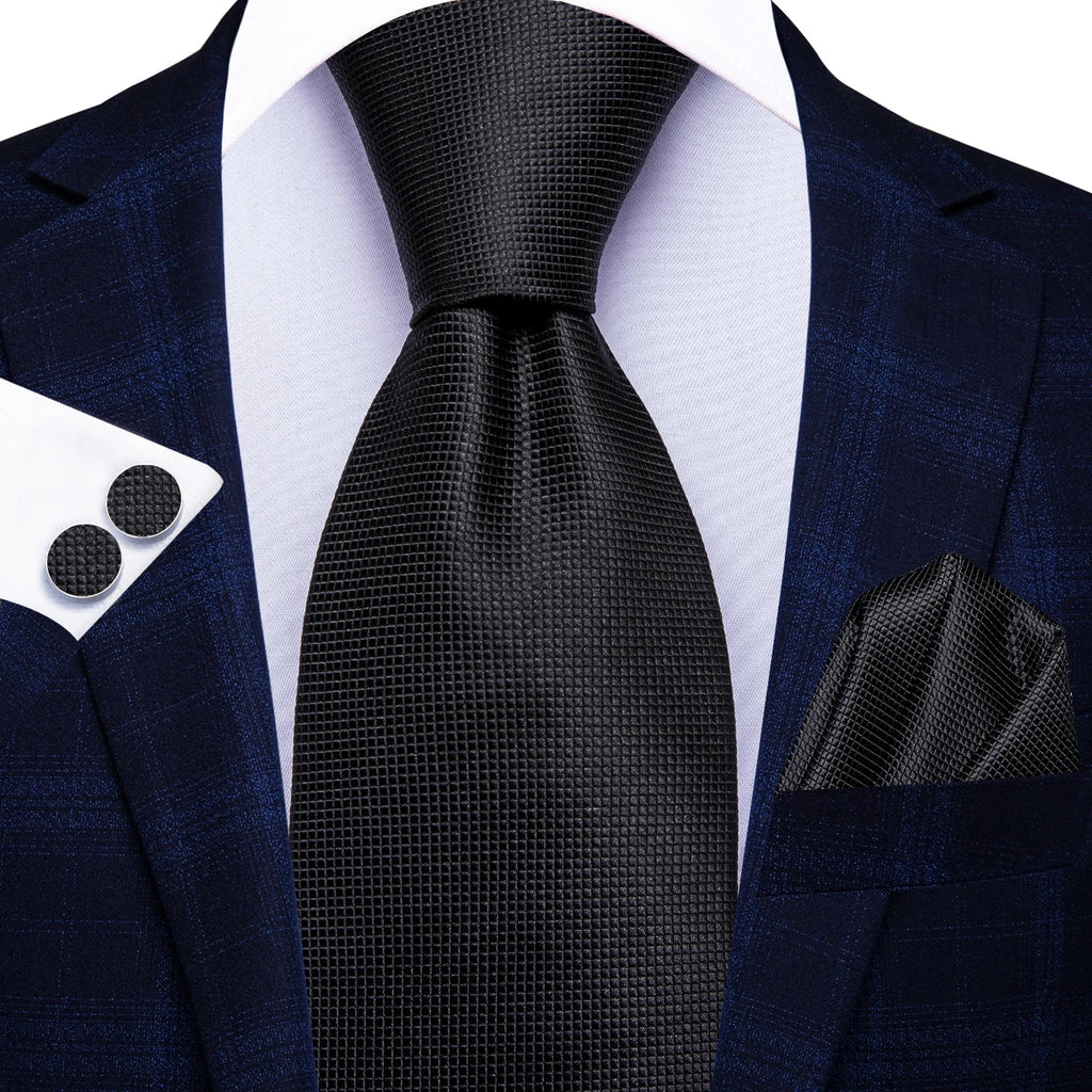 Hi-Tie Extra Long Black Dots Tie Handkerchief Cufflinks Set Tie & Cufflinks Set Qme 4027