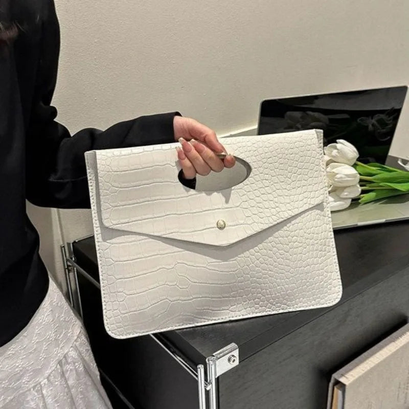 Minimalist Crocodile-Pattern Faux Leather Handbag | Trendy Faux Leather Handbag Qme White