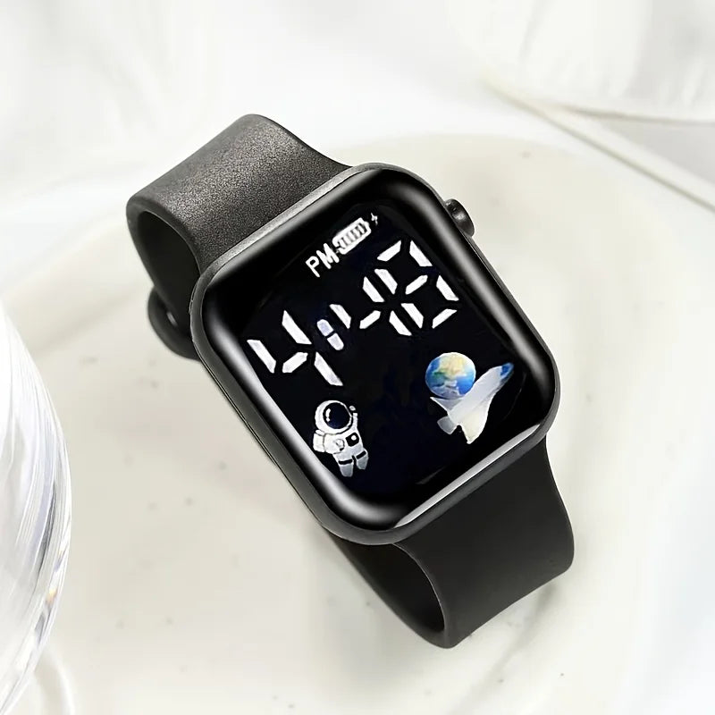 Men's Digital Watch Gift Box Set – Alloy Clasp Electronic Watch Digital Wristwatch Qme