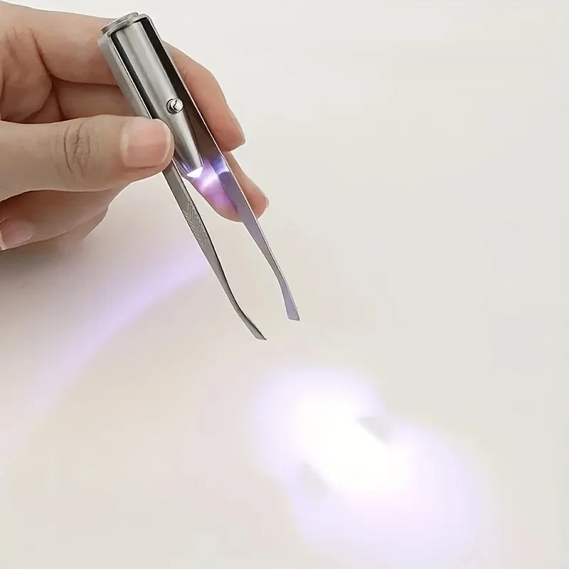 LED Light Precision Brow Tweezers | Portable Makeup Tool LED Brow Tweezers Qme