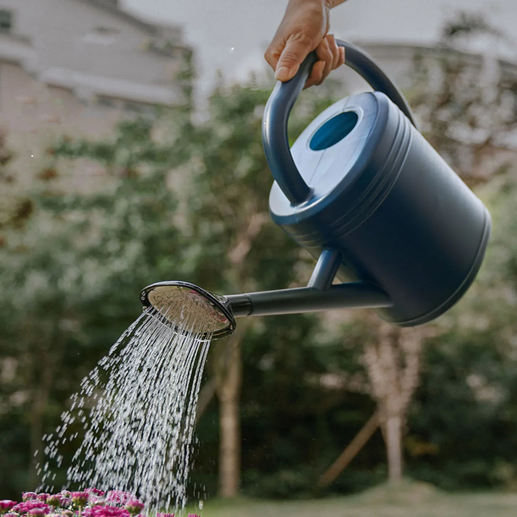 8L Large Plastic Watering Can – Long Spout & Shower Head Garden Watering Can Qme