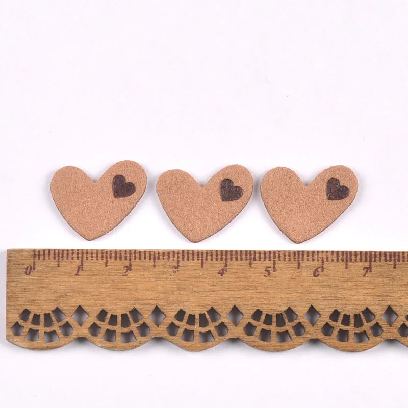 Heart Embossed Leather Labels for DIY Sewing & Crafts – 50pcs Leather Sewing Labels Qme