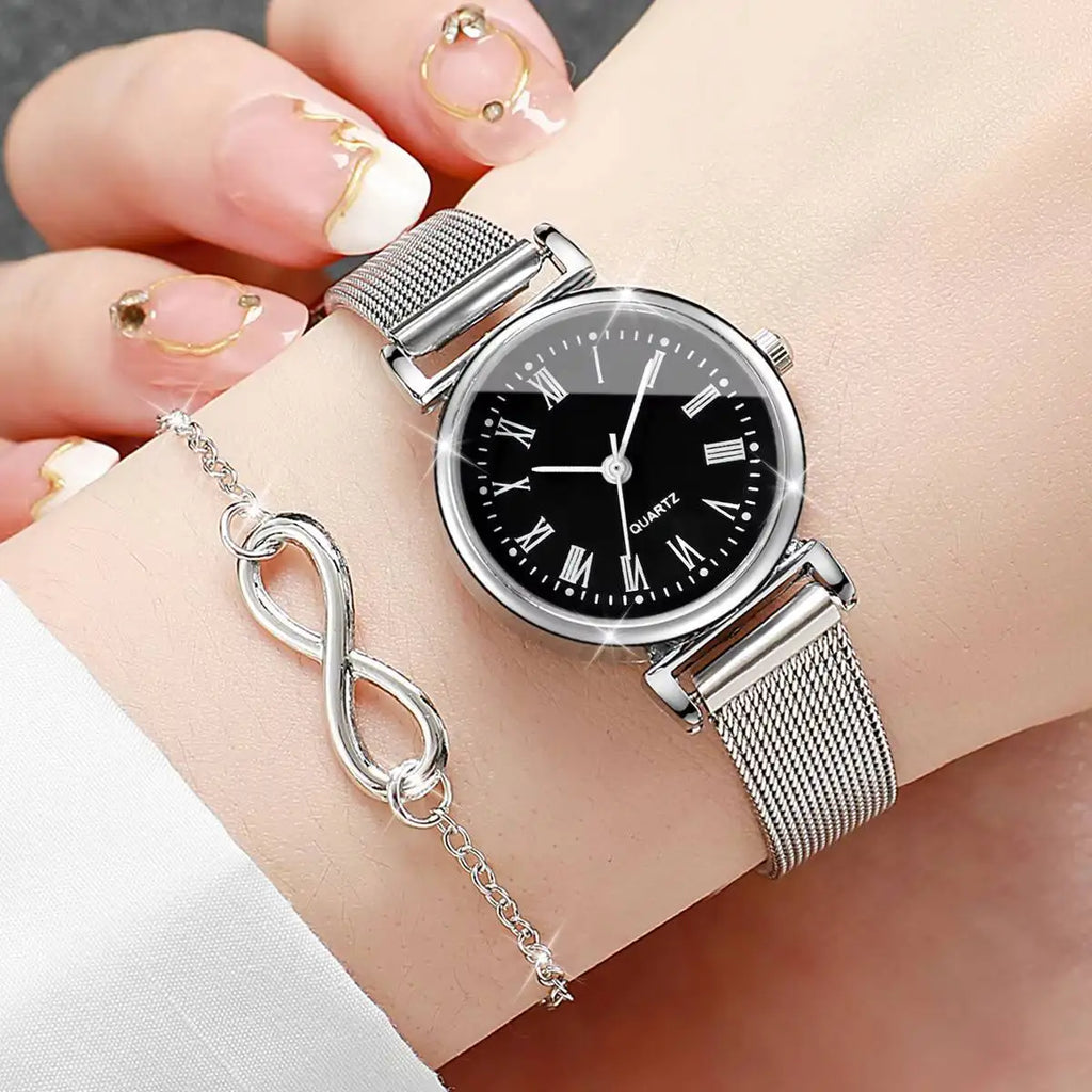 Women's Roma Dial Quartz Watch | Silver Mesh Band Women's Quartz Watch Qme