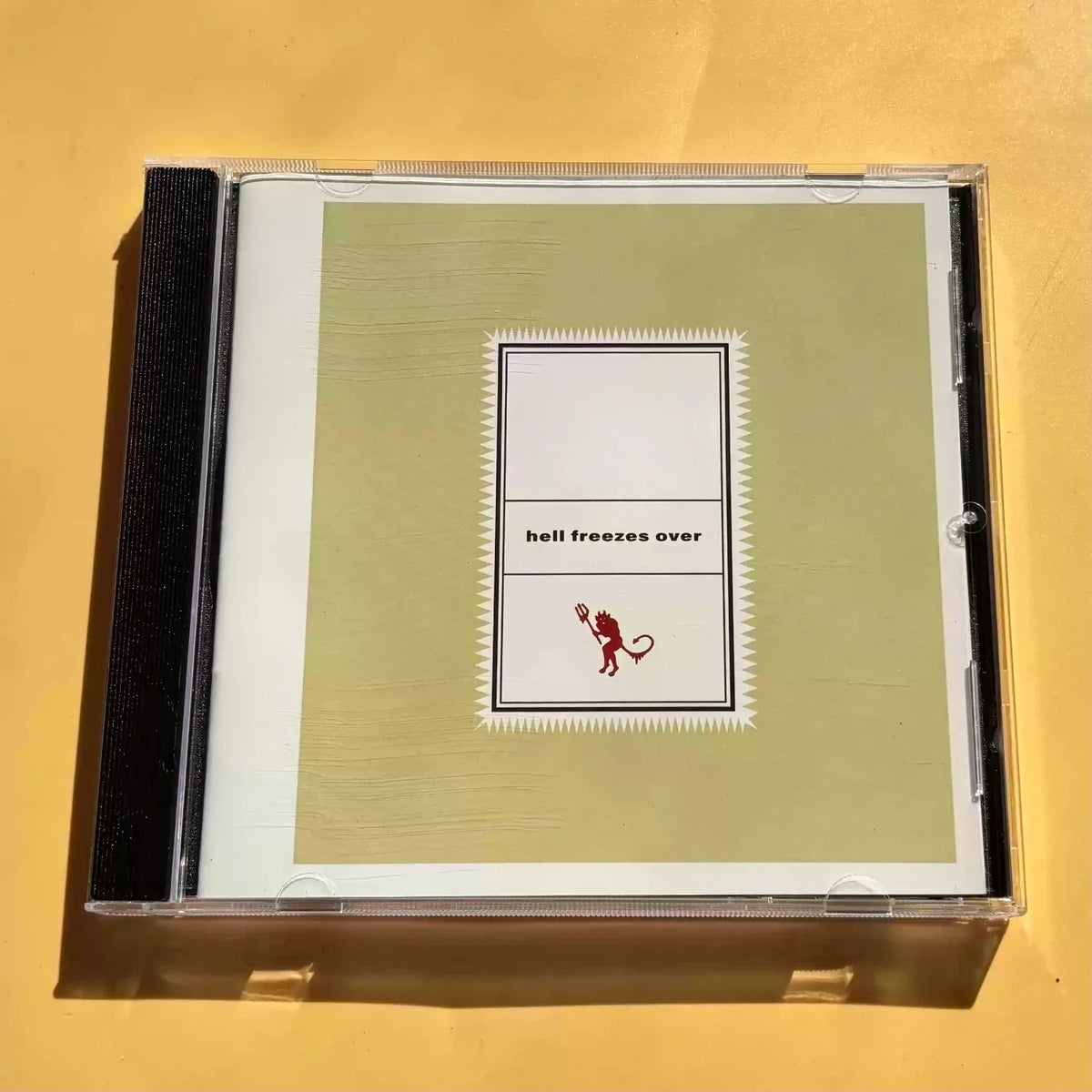 Western Classic Rock Music CD – Minimal Yellow Logo Cover Music CD Qme Freezes