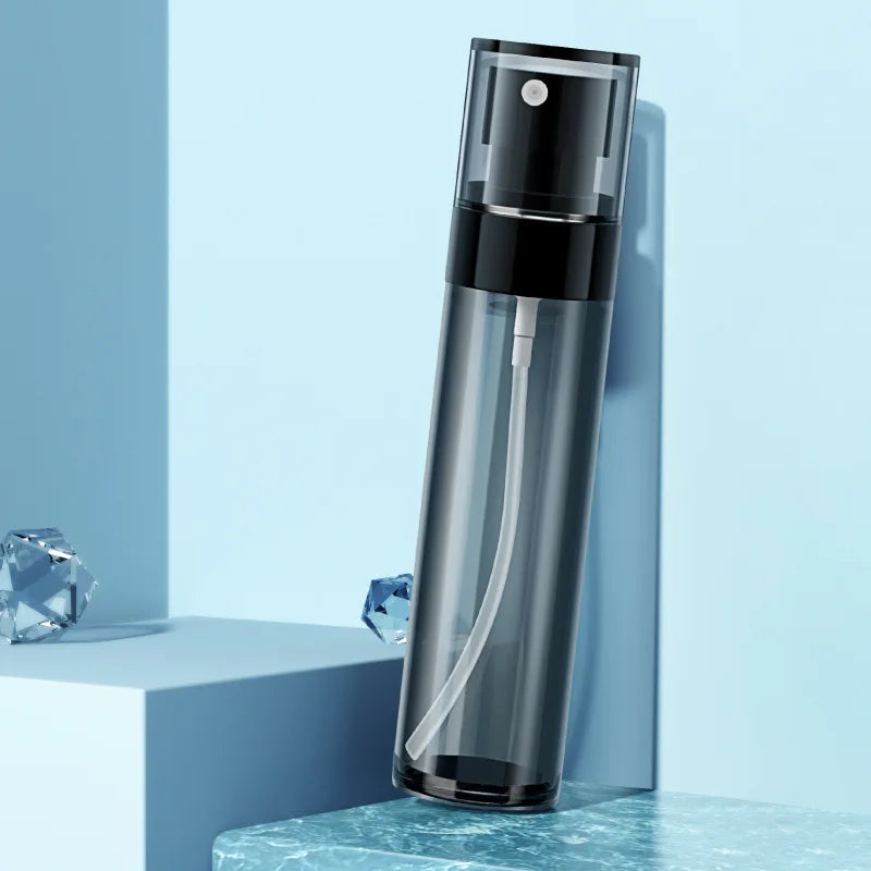 Fine Mist Travel Spray Bottle – Portable Cosmetic Sub-Bottling Cosmetic Spray Bottle Qme