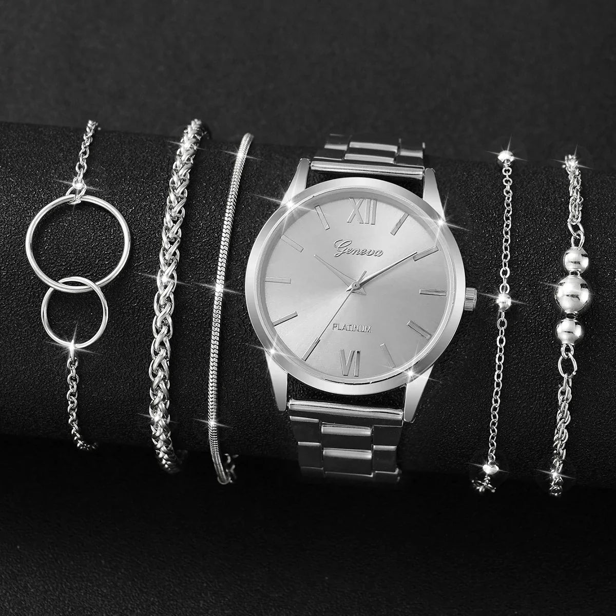 Women's Roman Dial Quartz Watch & Silver Alloy Bracelet Set Quartz Watch Set Qme