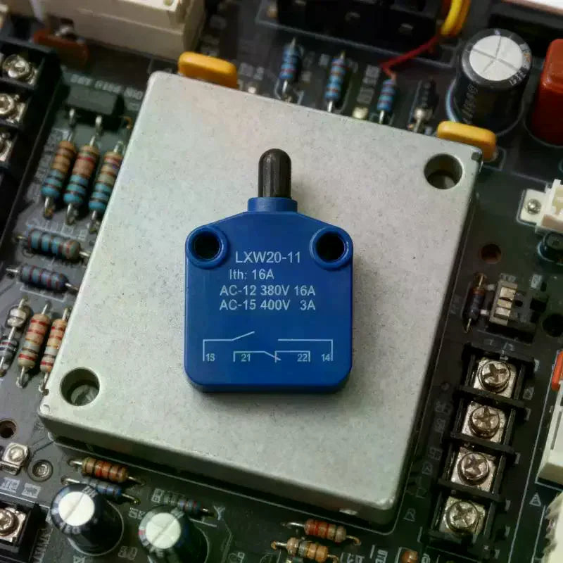 LXW20-11M Micro Limit Switch Push Plunger Silver Contact 1NO 1NC Micro Limit Switch Qme