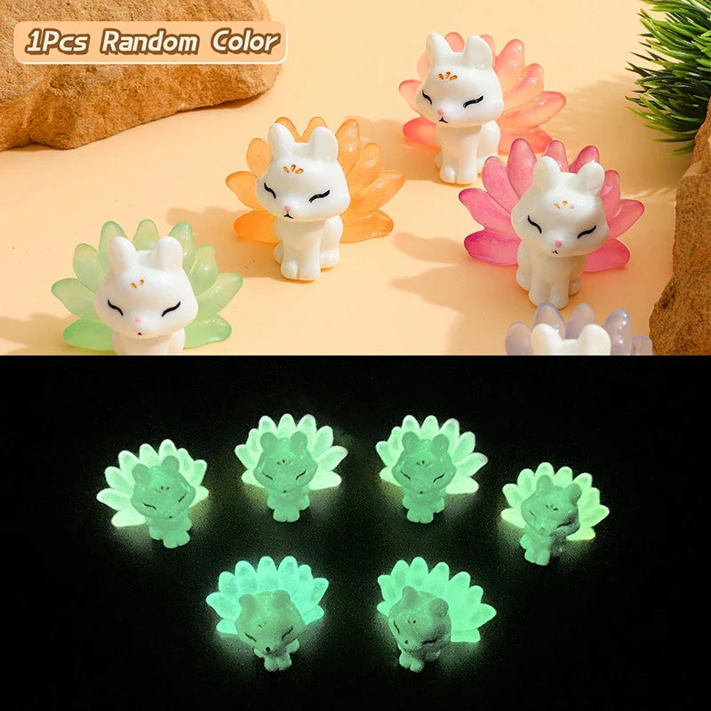 Luminescent Cartoon Fox Figurine – DIY Micro Landscape Decor Miniature Figurine Qme Default Title