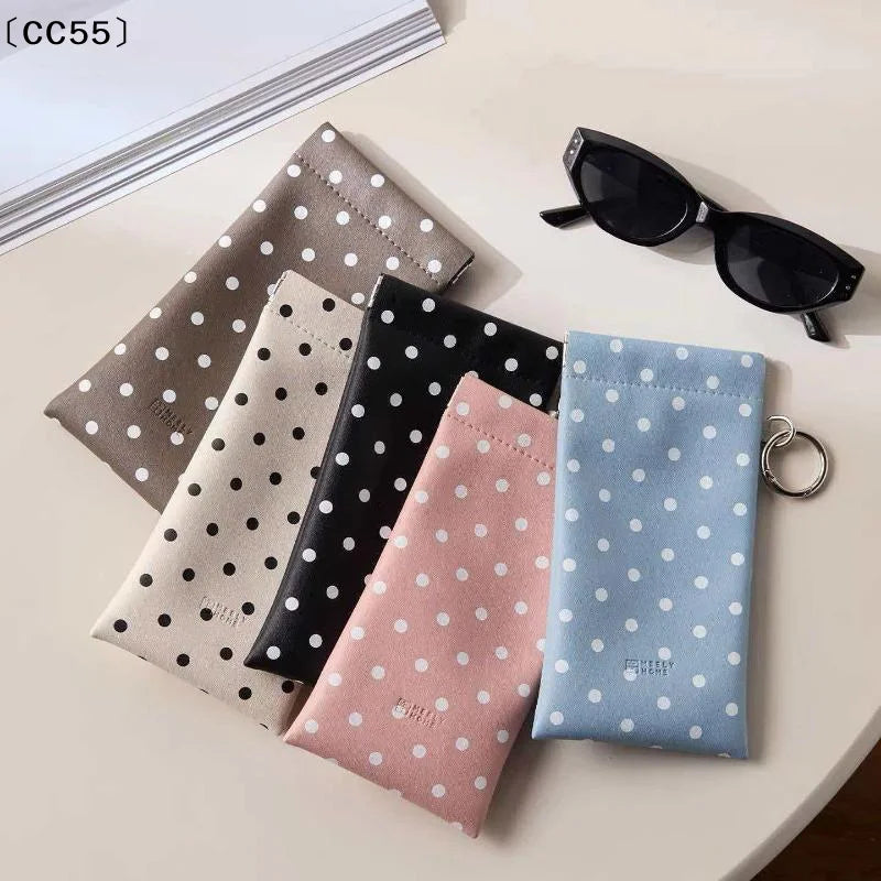 Polka Dot Eyeglass Pouch with Keychain – Soft PU Glasses Case Eyeglass Pouch Qst
