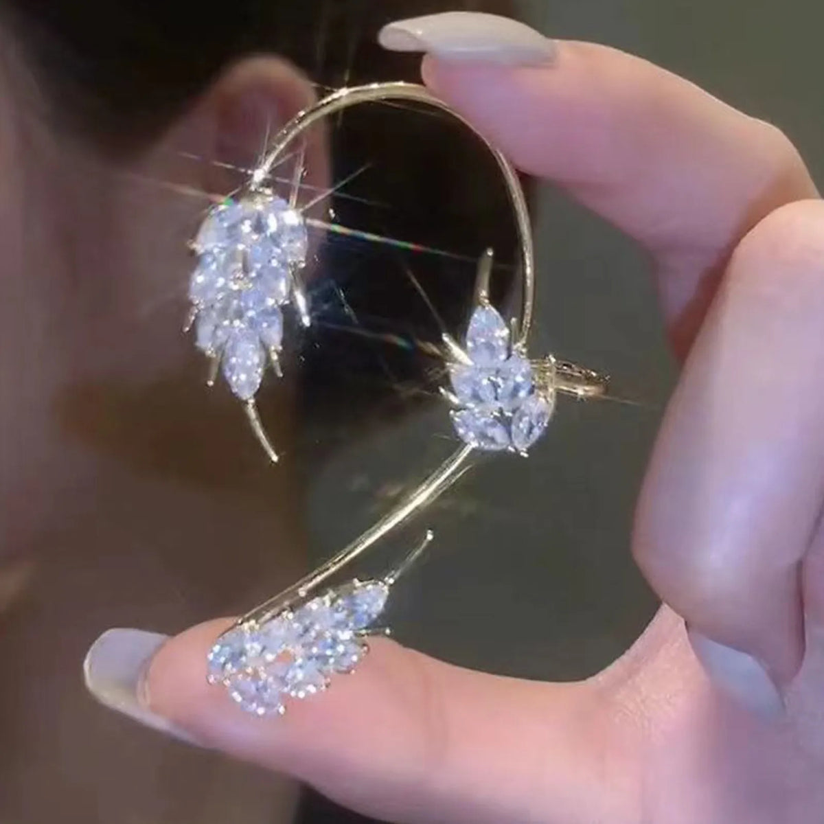 Luxury Irregular Leaf Clip-On Statement Earrings | Alloy Statement Earrings Qme