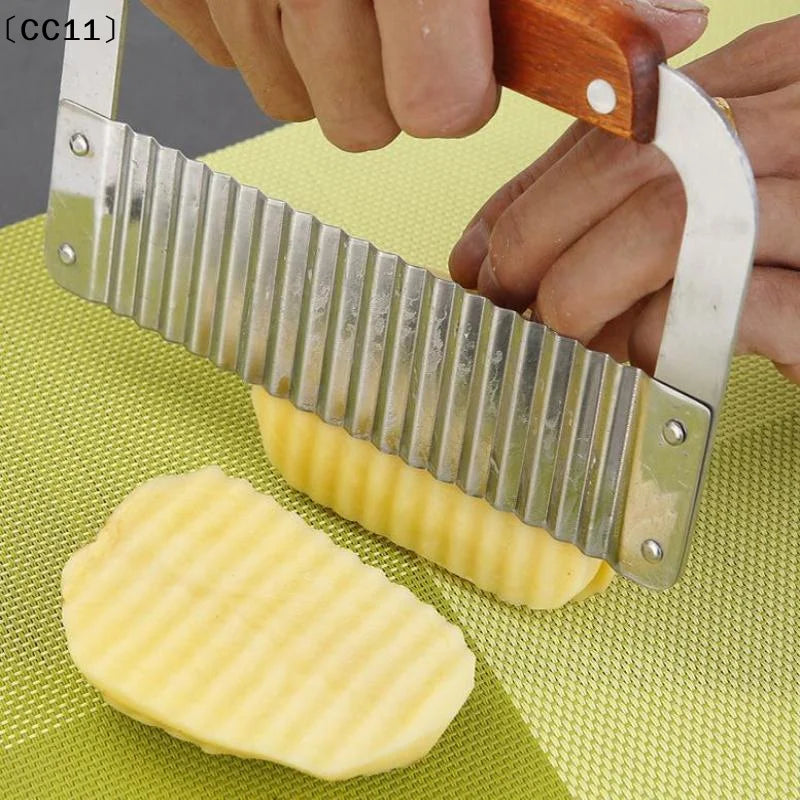 Stainless Steel Crinkle Wavy Potato & Vegetable Cutter Vegetable Crinkle Cutter Qme