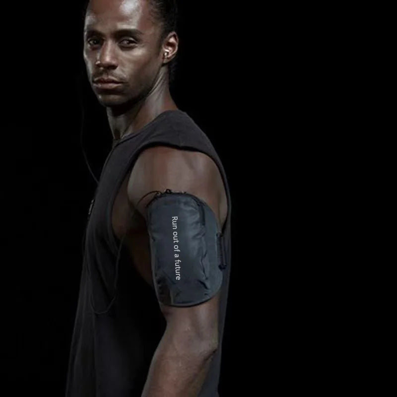 Lightweight Running Arm Phone Pouch – Fits Up to 6.5" Running Arm Pouch Qme