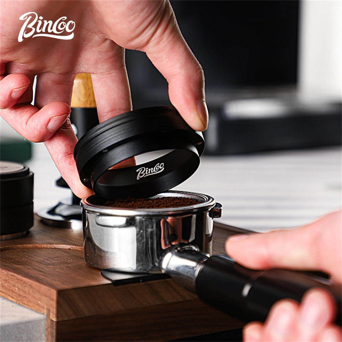 Bincoo Magnetic Dosing Ring Anti-Static Funnel 51/58mm Espresso Dosing Ring Qst